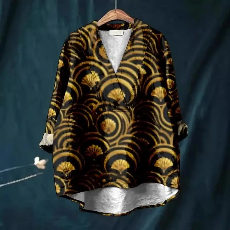 

A unique Japanese Harajuku style women's shirt, a fashionable and casual V-neck shirt, a trendy and retro summer comfortable top