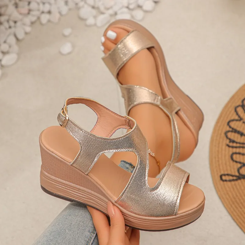 

Women High Heeled Sandals 2026 Summer New Fashion Platform Sandals Women's Casual Fish Mouth One-Word Buckle Thick Soled Shoes