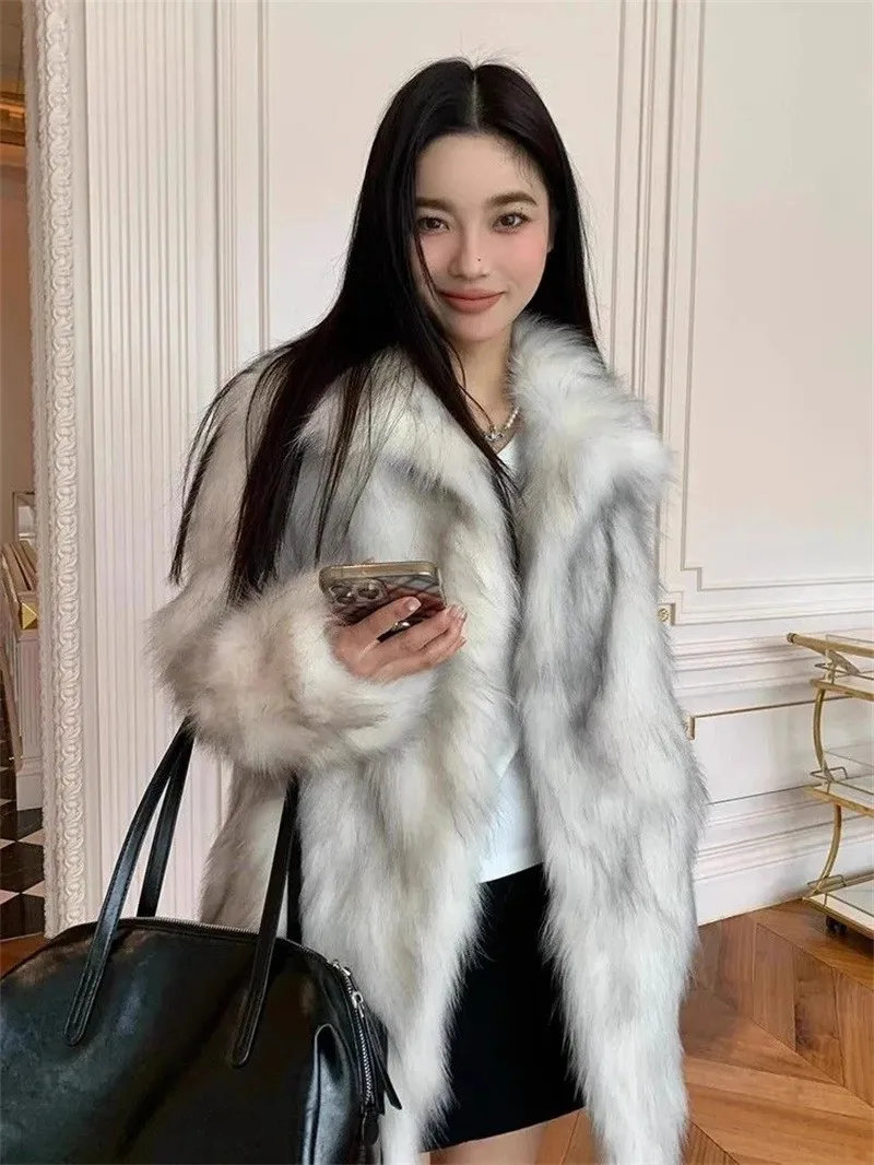 Women's Outerwear 2025 Winter New Loose Gradient Fox Fur Coat Medium-Length Thickened Premium Feel Petite Puff Sleeve Blazer WLF
