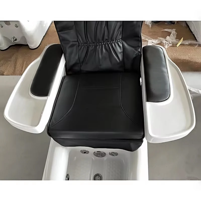 Muebles de salón de uñas de nuevo diseño Popular de fábrica, cómoda silla de pedicura para Spa de pies con cuenco de fregadero de cuero de alta calidad a la venta