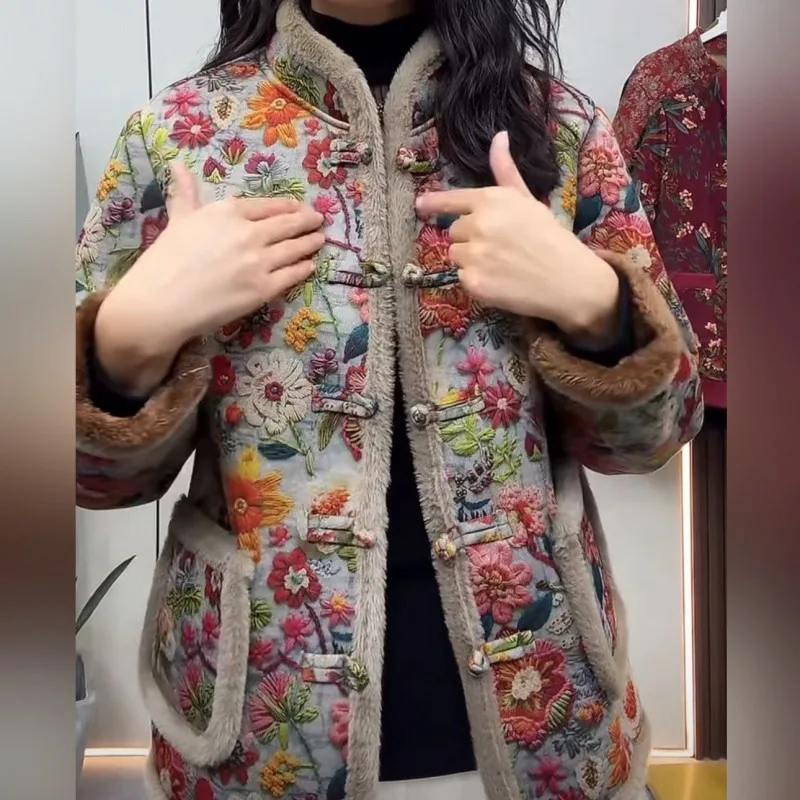 

Новая зимняя бархатная утепленная одежда для мам на хлопковой подкладке, теплая хлопковая куртка с китайской пряжкой и цветочным принтом