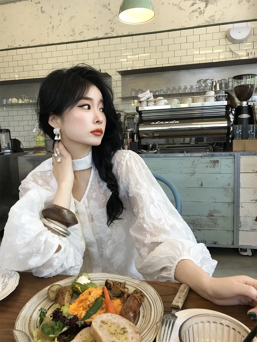 

Новая женская блузка Dangdang в китайском стиле с бантом, объемными рукавами-фонариками и 3D-цветами, с эффектом выжигания и объемными рукавами-фонариками