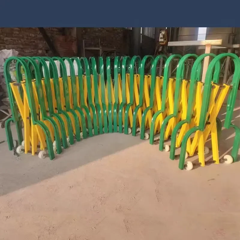 Extensible guardrail zinc-coated steel mobile portable guardrail outdoor queue isolation protection rail