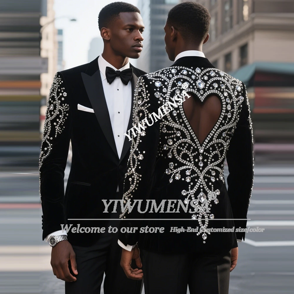 

Эксклюзивные мужские костюмы с бусинами и камнями для свадьбы, дизайн с вырезами, пиджаки для выпускного вечера, индивидуальные комплекты из 2 предметов, бархатный пиджак, брюки, смокинги для жениха