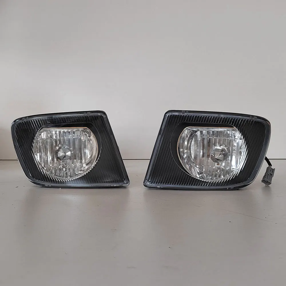 SET  Car  Fog Light For Nissan Wingioad AD Wagon Y11 Car Foglamp 1999-2005