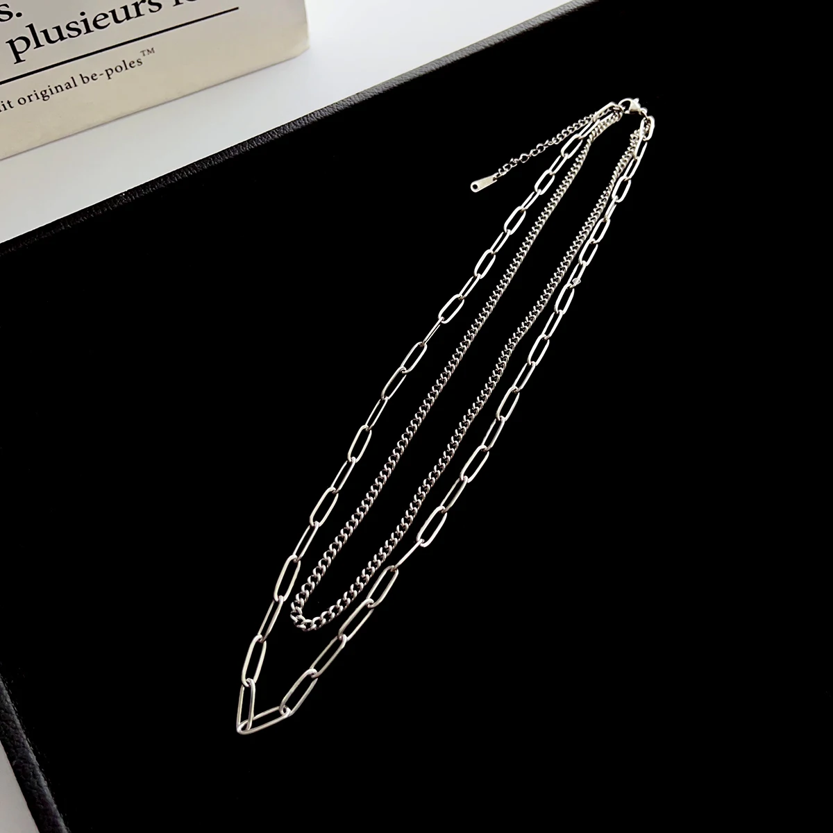 Versatile and simple, double-layer silver stainless steel chain, short collarbone chain, neck chain, necklace, women's accessory view 4