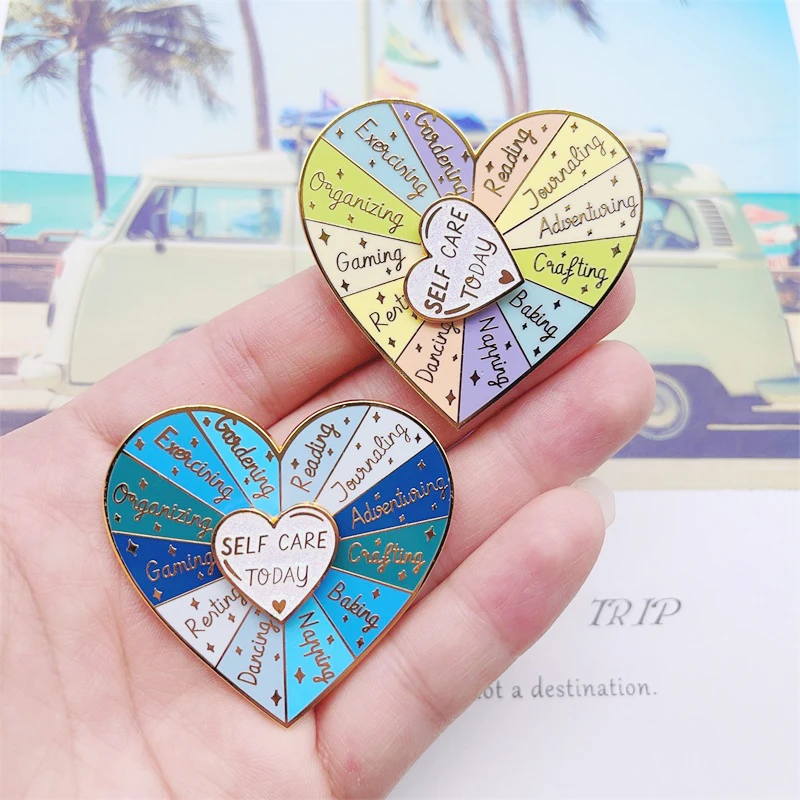 Creative Sweet Love Enamel Pins Star Shining Rotable Fun English Alloy Brooch Badge Fashion Women's Jewelry Gift