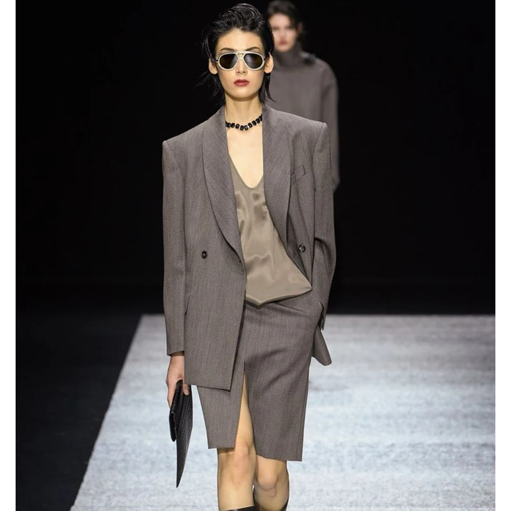 

Retro Minimalist Grey Blazer & Skirt Set WomenDouble-Breasted Shawl Lapel Oversized Tailored Design Office Lady Chic 2 Piece Set