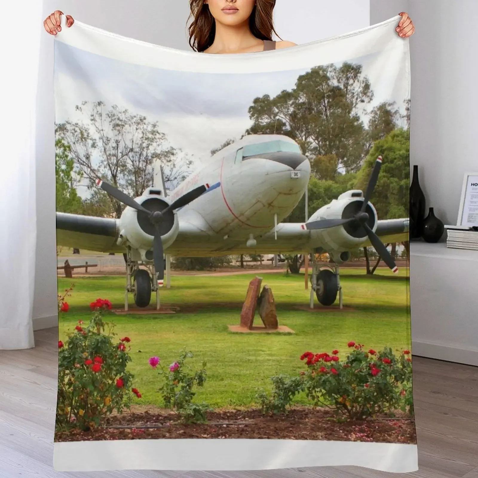 

Douglas DC3 Dakota aircraft, Australia Throw Blanket Ultra Soft Flannel Fleece Blanket for All Seasons