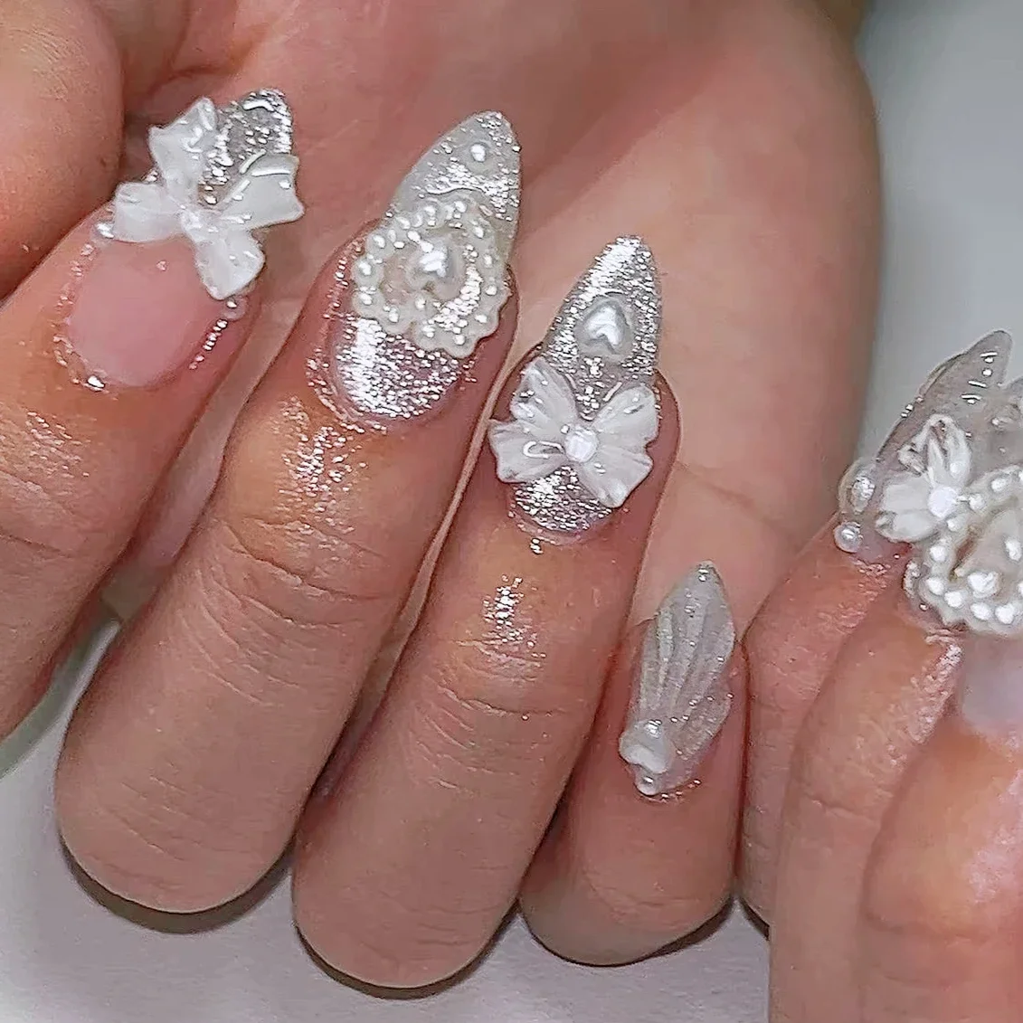 

White Bowknot Love Heart Pearl Pointed Fake Nails Art Ballet False Nails Rhinestones Flower Glitter Powder Almond Press on Nails