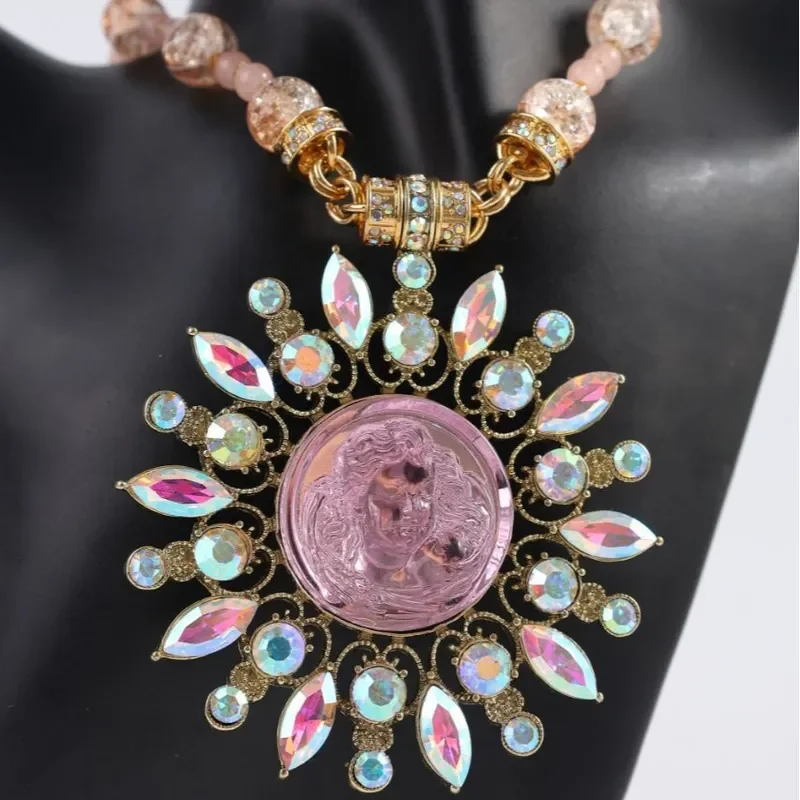 Medieval vintage necklace colorful rhinestone gold three-color can match sleeping magnetic suction dream catcher medieval