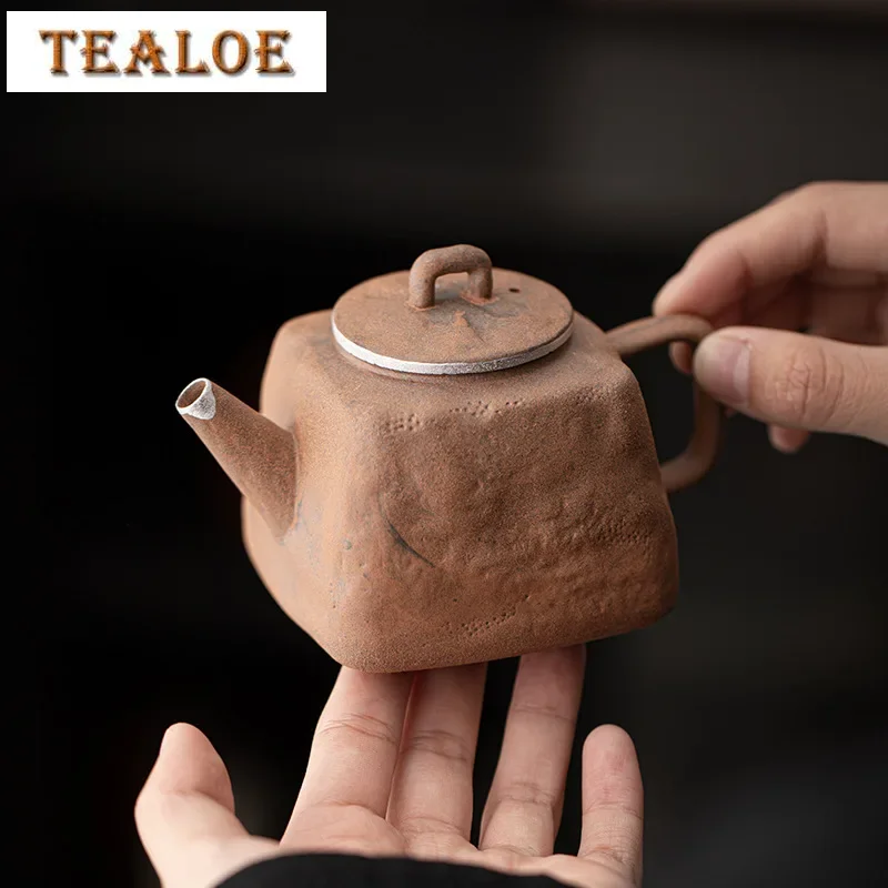 

Empty Zhai Old Rock Clay Pot Vintage Stoneware Little Teapot Kung Fu Tea Set Handmade Silver Gilded Tea Kettle Tea Infuser