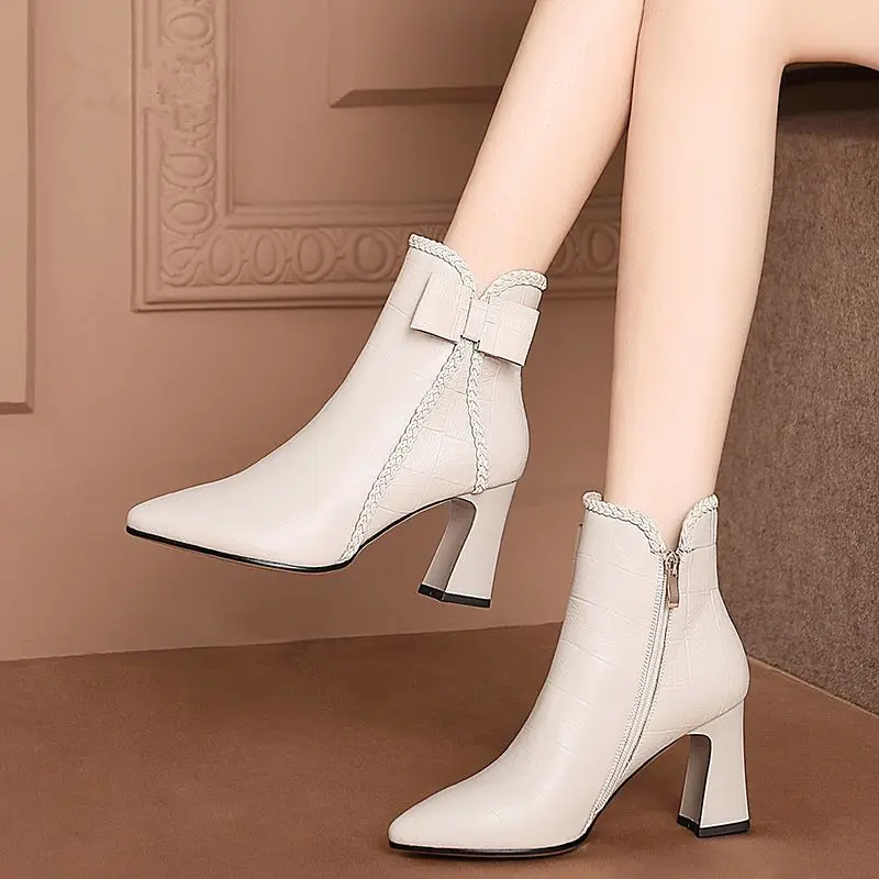 

Теплые ботильоны с острым носком, непромокаемые кожаные ботильоны для женщин, осенне-зимние женские короткие туфли на каблуке, дизайнерские роскошные ботинки из искусственной кожи