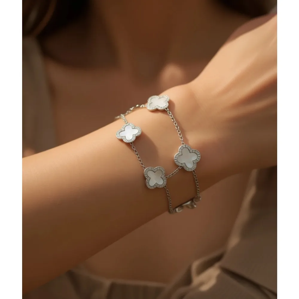 

Браслет с четырехлистным клевером для женщин, позолоченный 18-каратным золотом, с кубическим цирконием, ювелирное украшение на удачу, подарок для нее