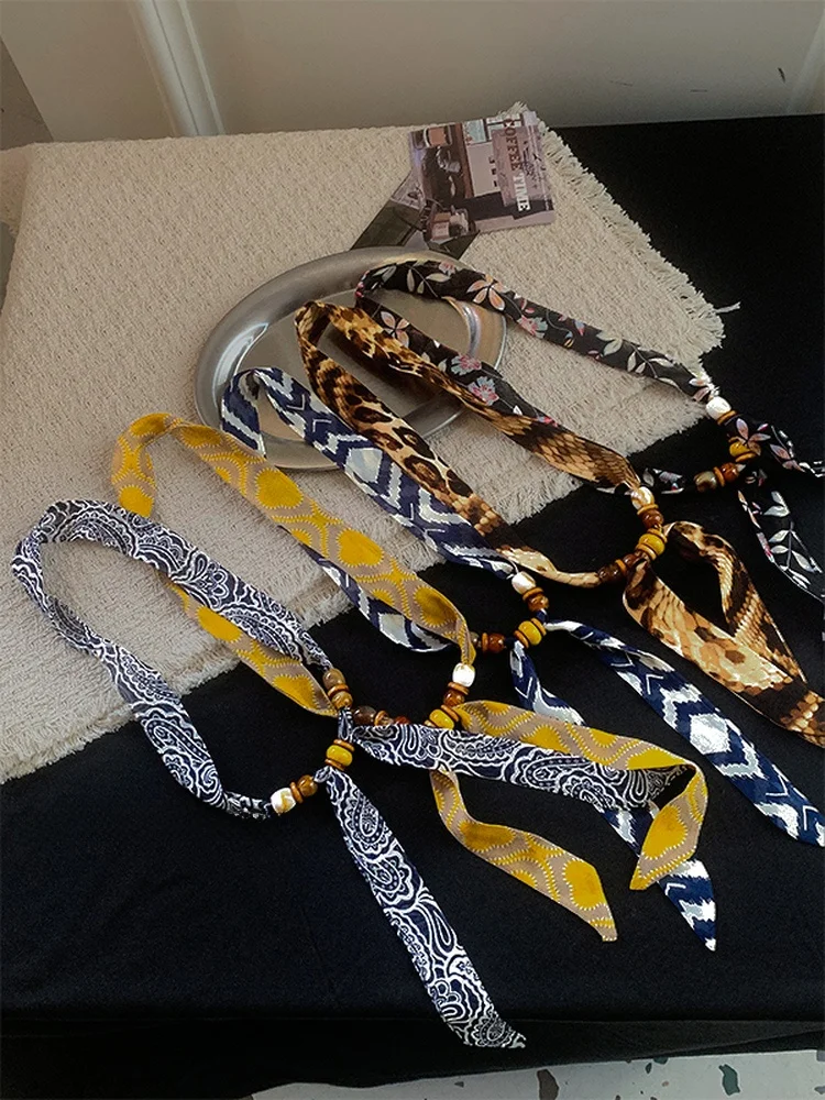 lenco-retro-com-contas-feminino-design-artistico-sensacional-sensacao-de-luxo-colar-decorativo-de-perolas