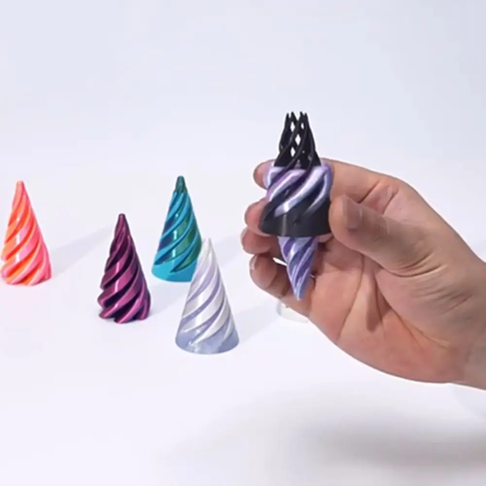 Passthrough Sculptuur 3D Geprinte Spiraalkegel Speelgoed Vortex Draad Decoratieve Onmogelijke Piramide Helix Moer Mini