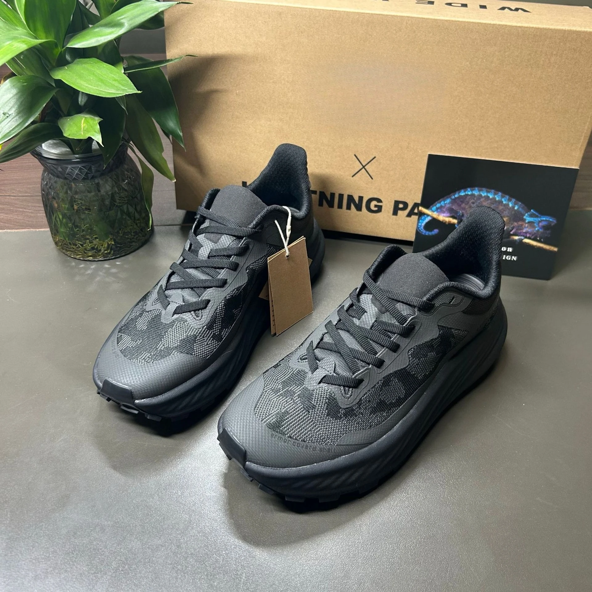 

Мужские кроссовки для трейлраннинга 2026 с толстой подошвой, широким носком, легкие, дышащие, с амортизацией, для активного отдыха