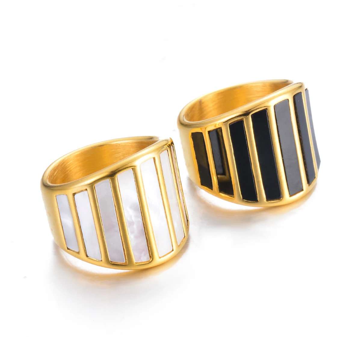 Vintage Chunky Rectangle White Black Shell Rings for Women Gold Color Wide Finger Ring Party Jewelry Accessories Gift