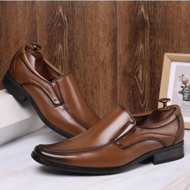 

Men's Formal Shoes Men's Leather Shoes Waterproof Odor Proof Formal Social Male Shoe Casual Business Pointed To Luxury for Men