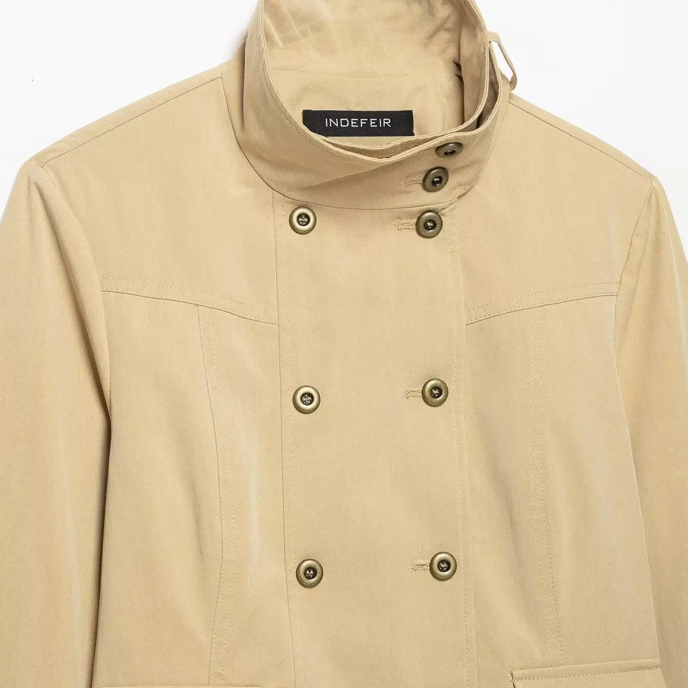 Fashionable Stand Collar Pocket Decorated Outerwear for Women Summer New Arrival Polyester Standard Fit Long Sleeve Coat