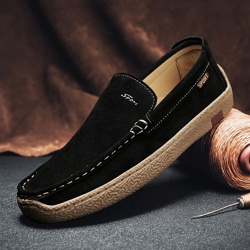 

Soft Men loafers slip on fashion breathable Genuine Leather Casual Shoes For Men Classic Moccasins Light Boat men Footwear