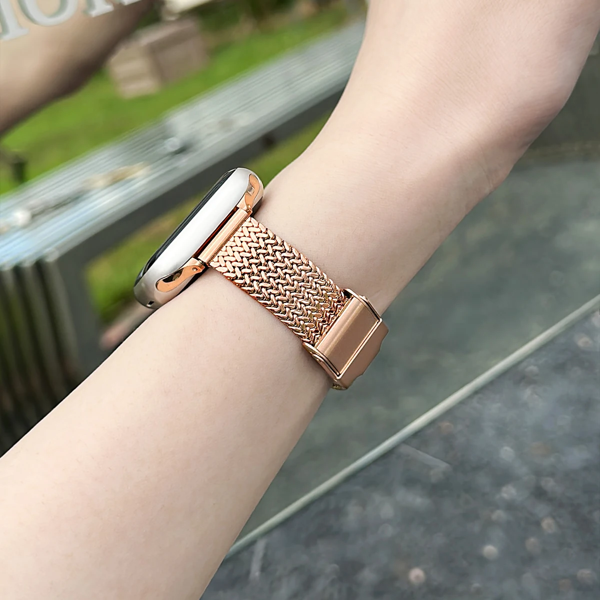 Cinturino sottile in acciaio inossidabile per Apple Watch 41mm 45mm 9 8 7 cinturino da donna con anello in rete metallica per iwatch SE 6 5 4 40/44mm 38/42mm Ultra