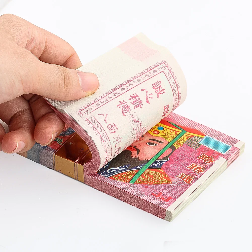 Banconote di denaro in carta per culto dell'ancestino cinese Forniture per offerte funebre Cerimonia tradizionale Rituale di carta Joss Gettoni della fortuna
