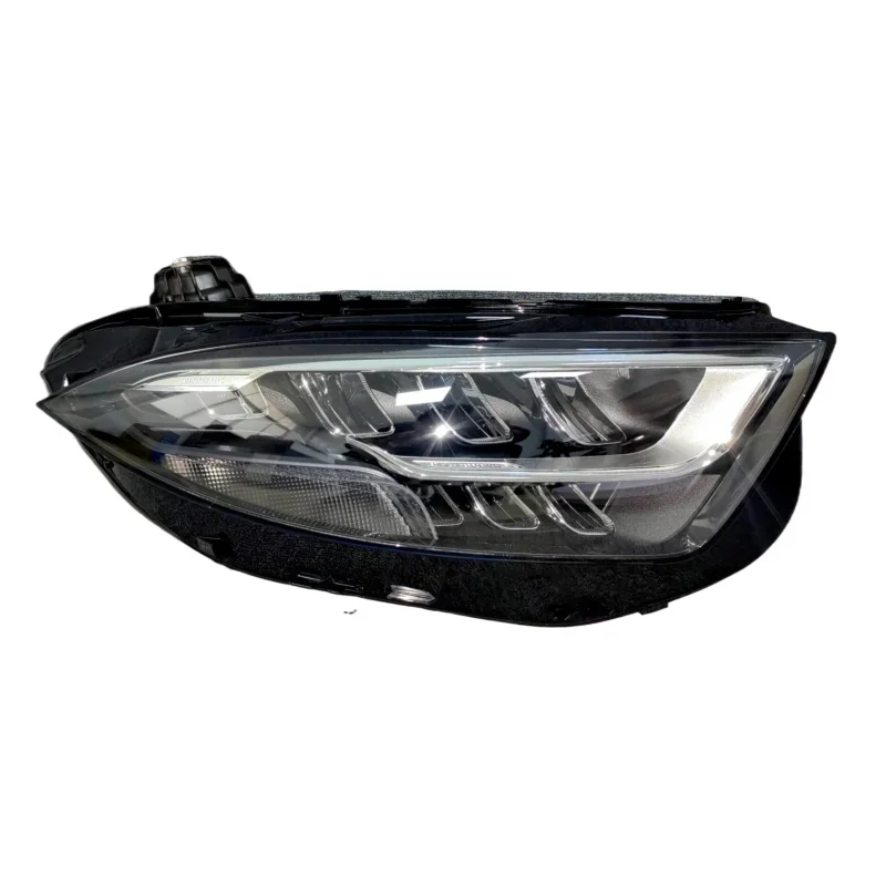 The high-quality and best-selling Mercedes Benz CLS W257 car lighting system LED headlights are suitable for