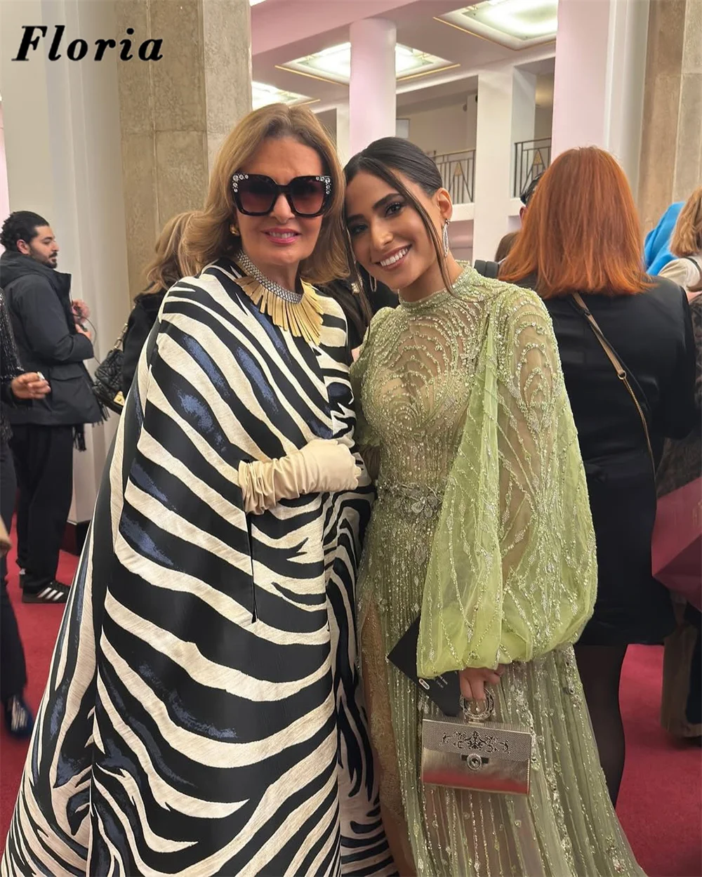 Middle East Long Sleeves Evening Dresses Green Beaded Illusion Women Prom Dress Wedding Party Gown Vestidos De Cóctel Customized