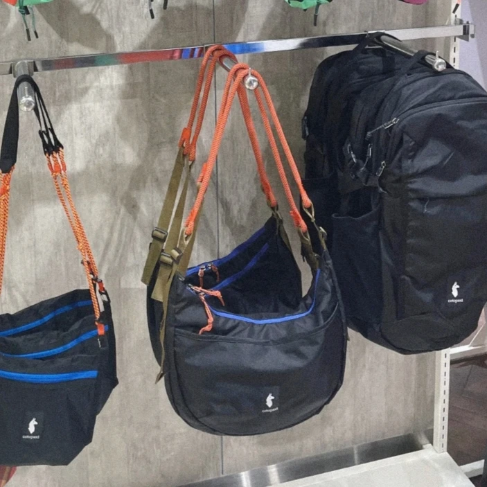 

Cotopaxi Австралийская Альпака 8L ex f-Moon Открытый Путешествия Novo Повседневный Простой Sle Удобный дизайн для переноски