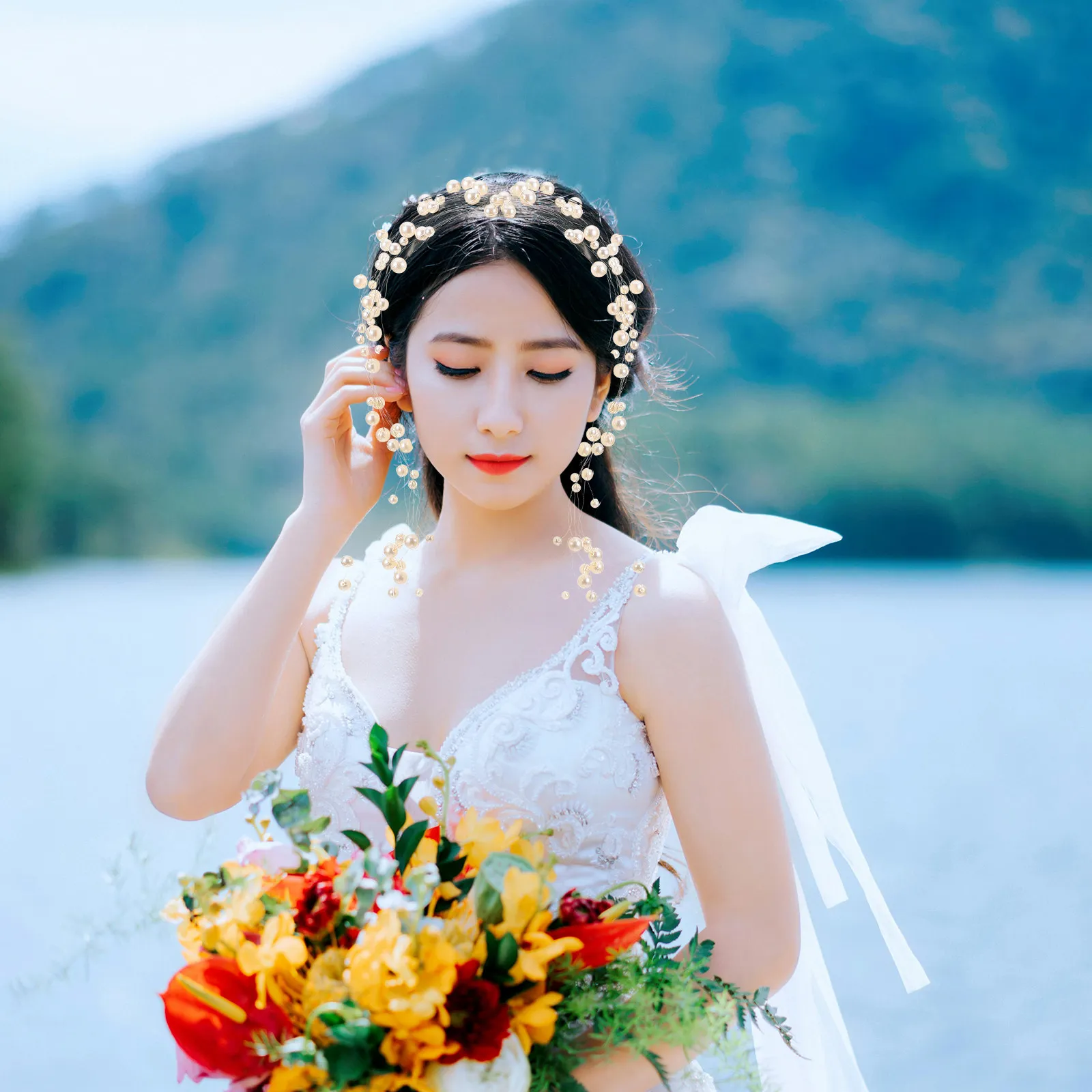 

Жемчужная повязка для волос с цветами для женщин, элегантная свадебная повязка на голову, аксессуары для волос на свадьбу, идеально подходят для выпускного вечера, конкурса красоты, дня рождения, Дня святого Валентина