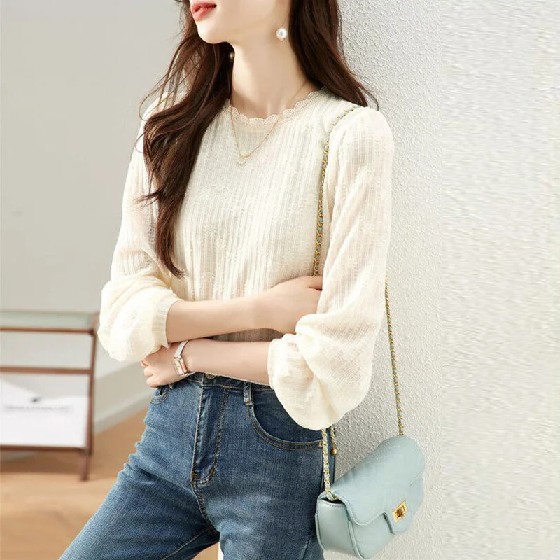 Spring Autumn Fashion Simple Lace Patchwork Slim Solid Basic T Shirt Women Casual O Neck Long Sleeve Pullover Top Female Clothes