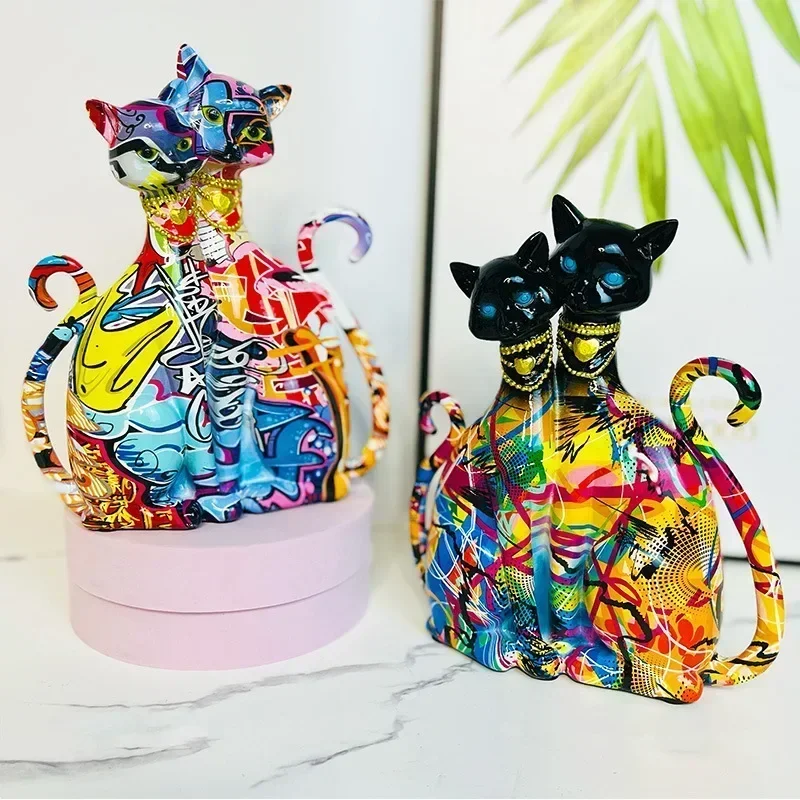 

Graffiti Egyptian Cat Sculpture Statue, Animal Couple Kitten Art Home Decor, Living Room Bedroom Bookshelf Table Decoration.