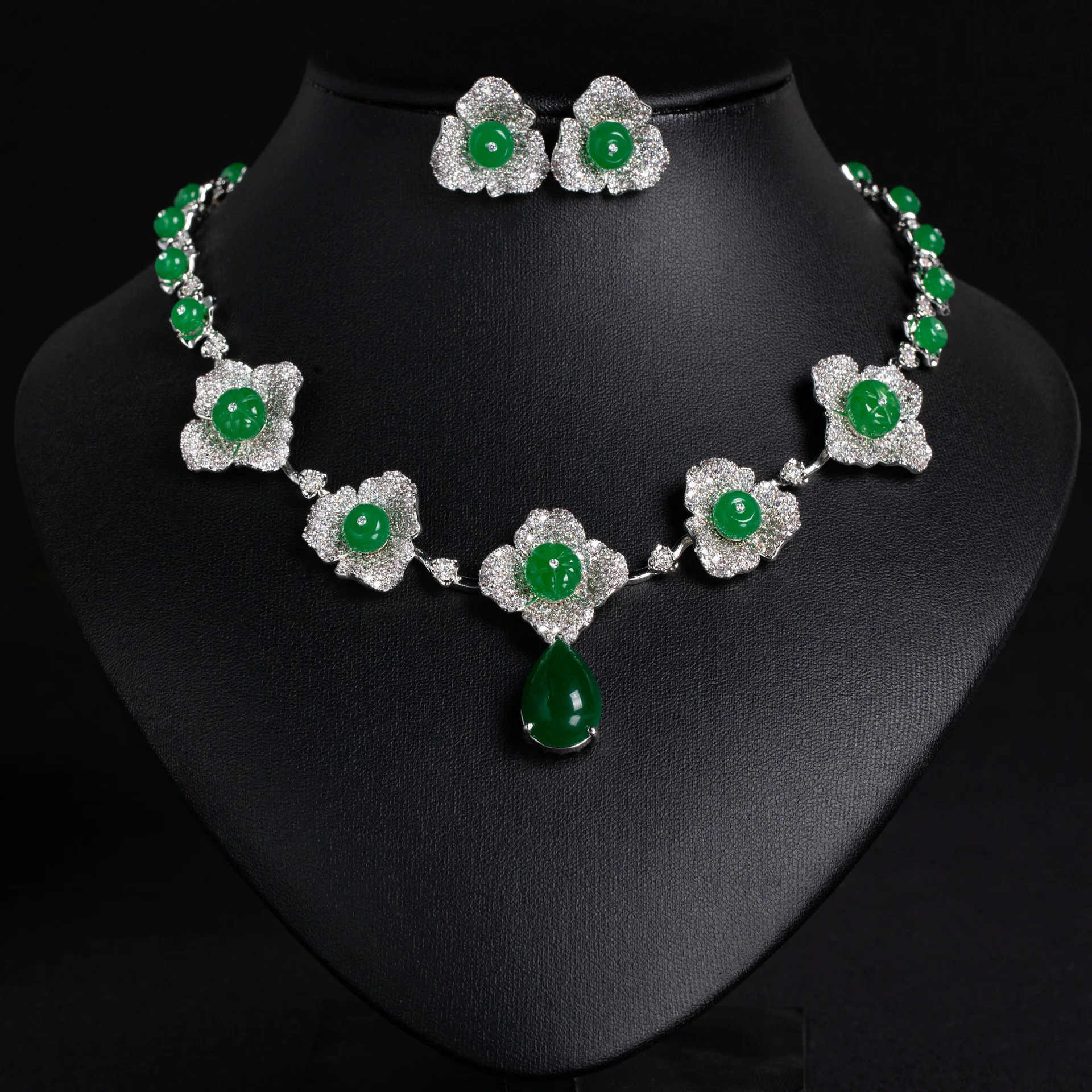 

New Autumn and Winter Colorful Gem Flower Zircon Earring Set