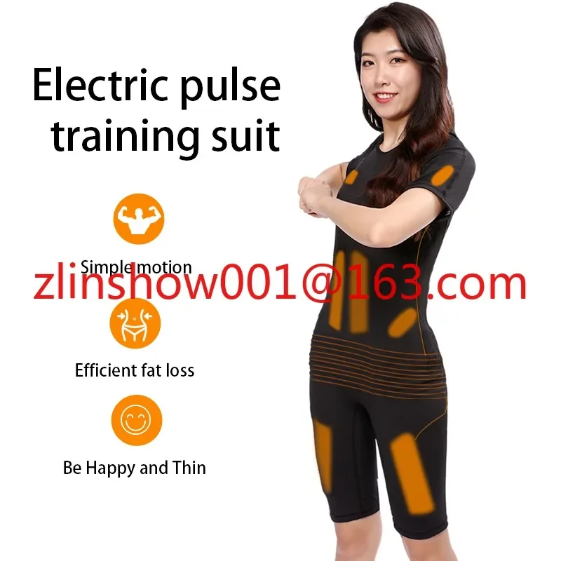 Training clothes with silicone dry electrodes for full body training for men and women