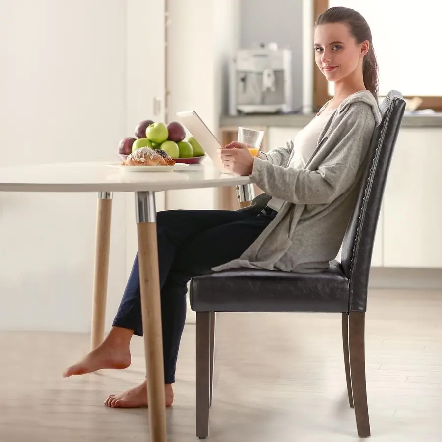 مجموعة كراسي تناول الطعام مكونة من 2، كراسي طاولة مطبخ عصرية من جلد البولي يوريثان مع أرجل خشبية ومقعد مبطن لمطعم المطبخ في غرفة الطعام #5