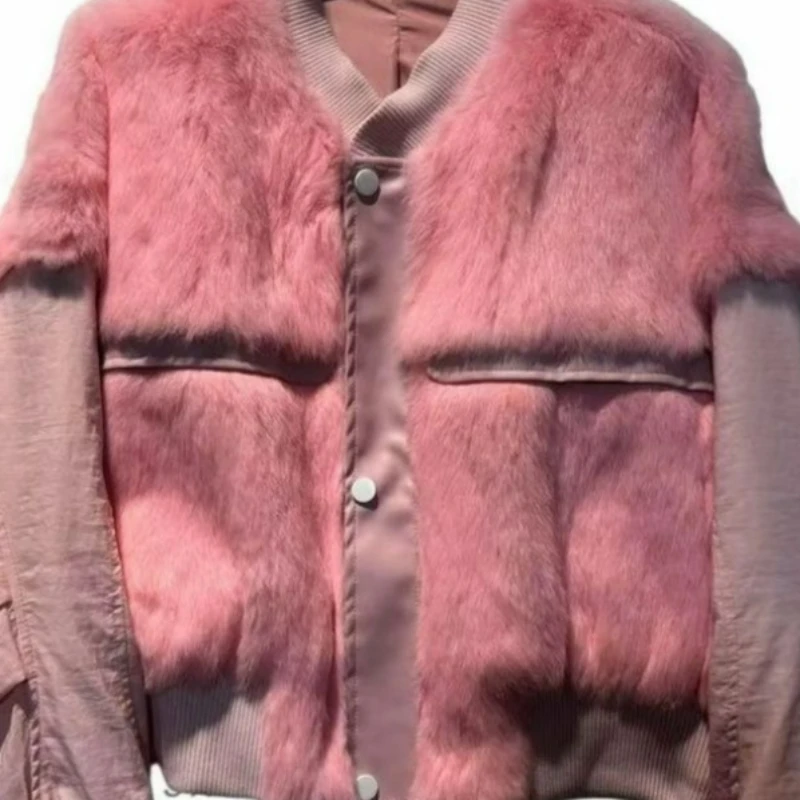 معطف شتاء 2026 جديد عصري بلون الدوبامين غير رسمي على الطراز الغربي معطف شعر أرنب حقيقي مع قطن سميك عصري متعدد الاستخدامات