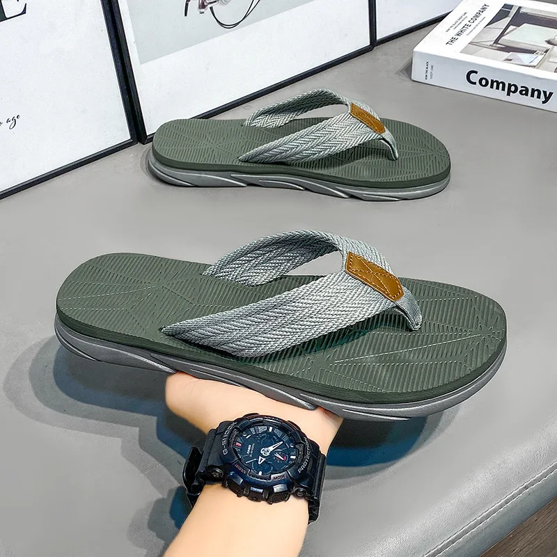 Verão masculino flip flops antiderrapante sandálias confortáveis ao ar livre praia piscina slides macio resistente ao desgaste