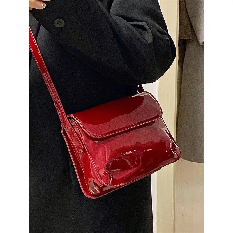 Miyagawa Retro Red Lacquer Leather Fashion Underarm Small Square Bag Women\'s 2024 New Versatile Handheld Shoulder Crossbody Bags