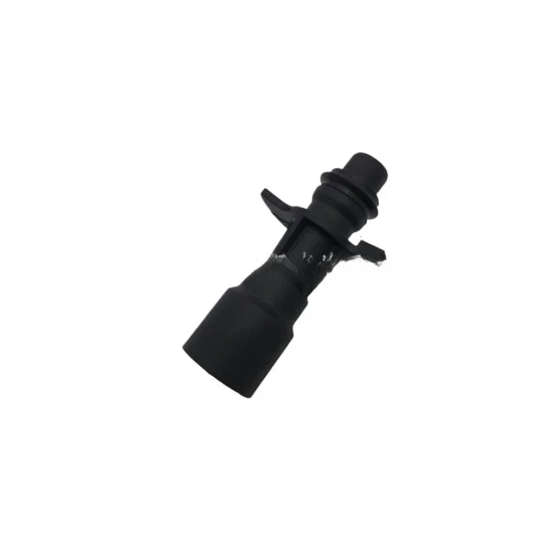 

Suitable for Land Rover, Automotive Coolant Pipes, Water Pump Fittings LR028136