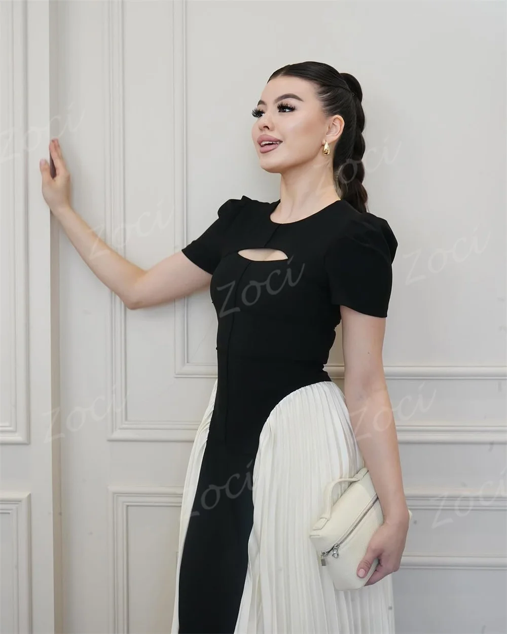 Zoci Semplice Piega A Line Abiti da ballo Manica corta Personalizzato Abito da sera da donna Abito da sera per occasioni formali bianco nero