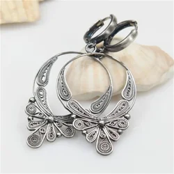 Simple Fashion Silver Color Metal Carving Dragonfly Earrings Classic Vintage Circular Geometry Hollow Dangle Earrings for Women