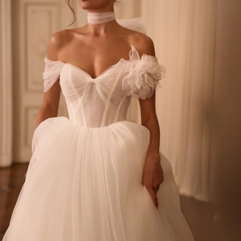 

Customized Ivory White Quinceanera Dresses Off the Shoulder Lace ruffle applique Long sleeves Tull Vestido 15 Quinceanera