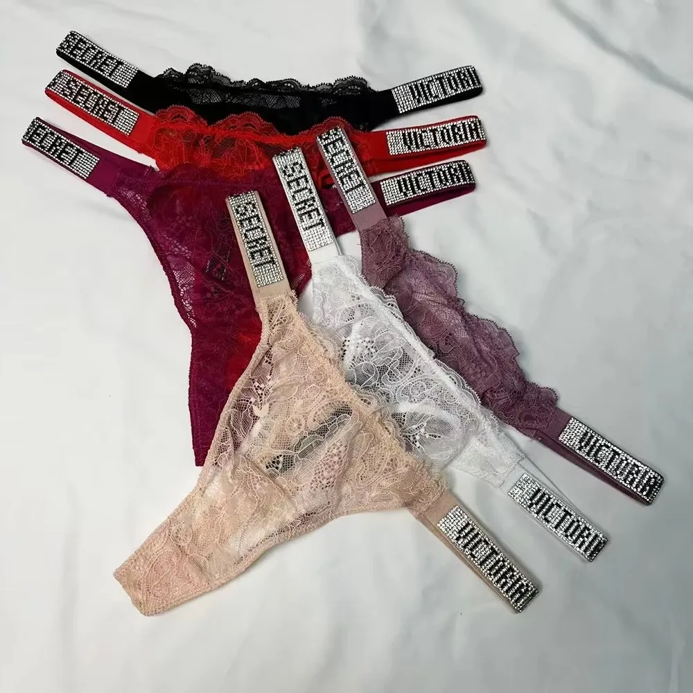 

Комплект из 3-х классических женских стрингов Victoria's Secret: кружевные, сексуальные, моделирующие, дышащие, мягкие, с V-образной цепочкой, в полоску, универсальные