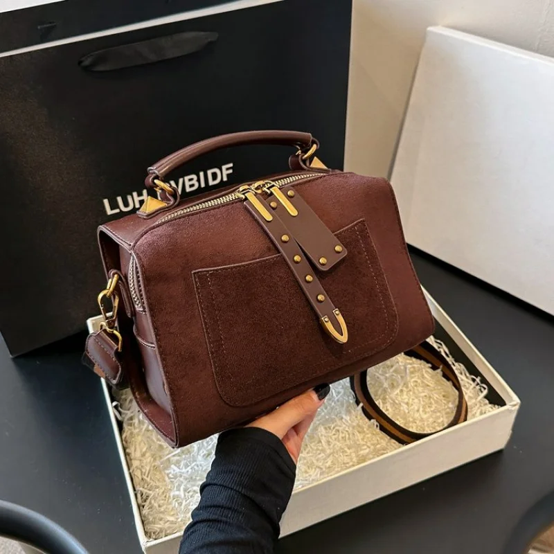 

Luxury Brand Fashionable Leather Women's Handbag Elegant Classic Paris Elegant Detail Trendy Daily Bag​
