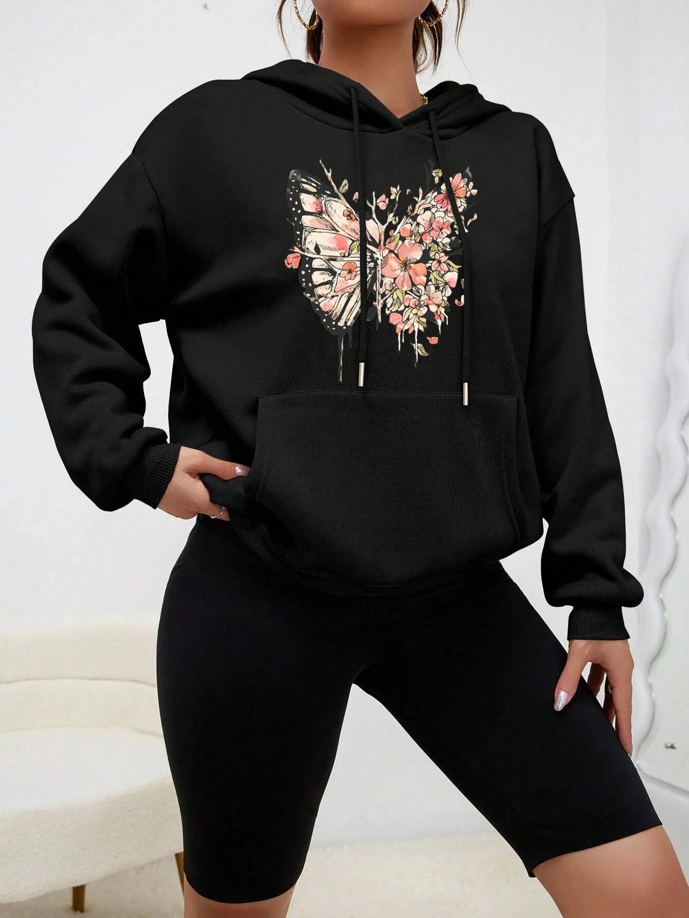 Half Butterfly Other Flower Prints Hoody Women Personality Cartoons Hoodie Fashion Fleece Pullovers Hip Hop Warm Clothes  Female