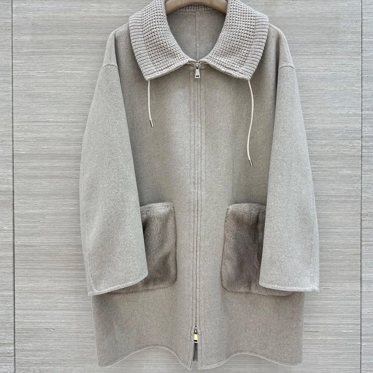High Quality Women Mid Length Woolen Coat, Knit Collar Plush Pocket Zipper Loose Winter Outerwear lyt26107104