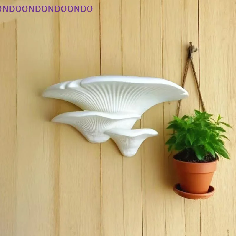 White Mushroom Shaped Wall Decoration Stand 3D Printed Multifunctional DIY Shelf for Boho Aesthetic Home Decoration