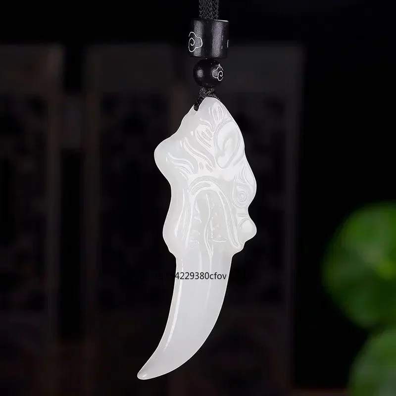 Natural Green Jade Wolf Tooth Pendant Necklace Jewellery Fashion Accessories Hand-Carved Man Woman Luck Amulet Sweater Chain