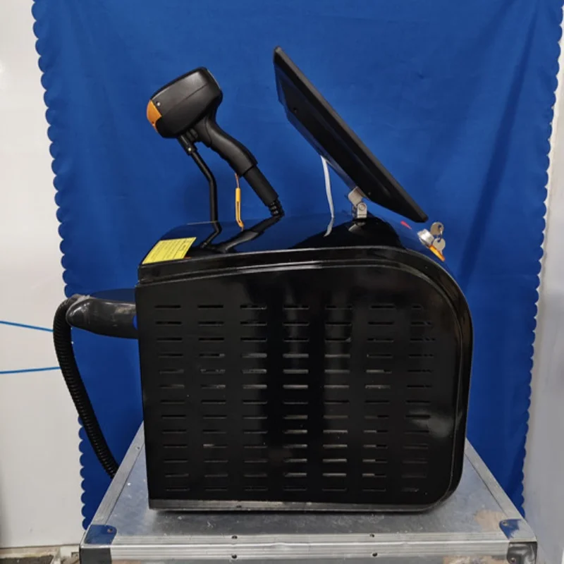 デスクトップ 755 808 1064nm 3 波長アイスチタンダイオードレーザー脱毛機 3000 ワットデバイスプロフェッショナルサロン用